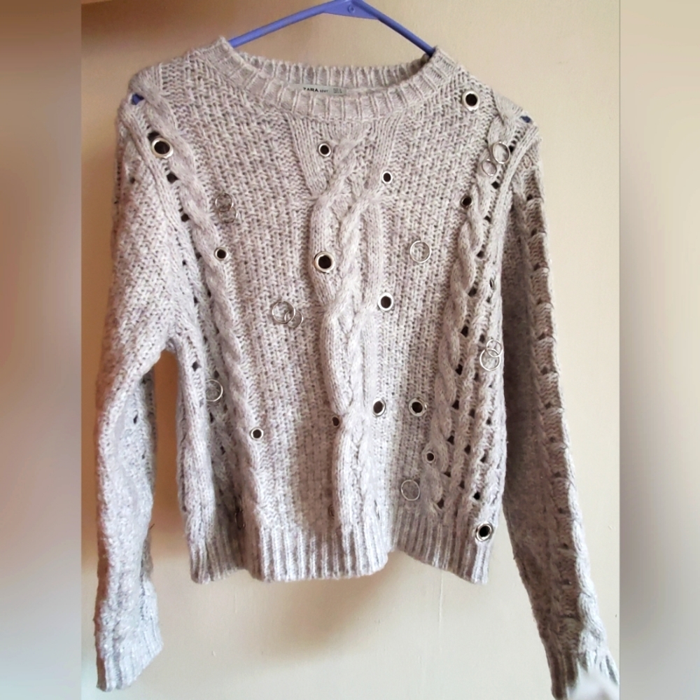 Zara sweater M